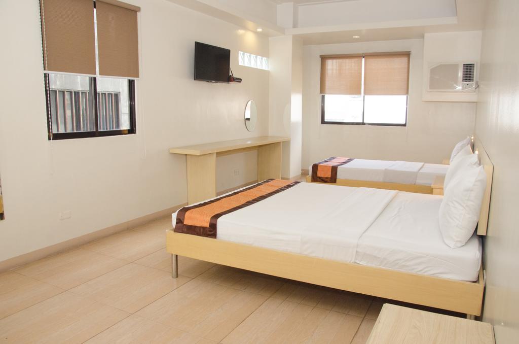 M Suites Hotel Makati City Ngoại thất bức ảnh