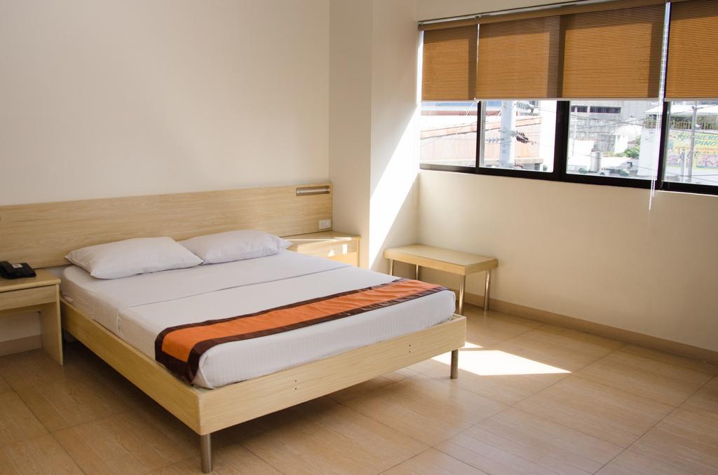 M Suites Hotel Makati City Ngoại thất bức ảnh