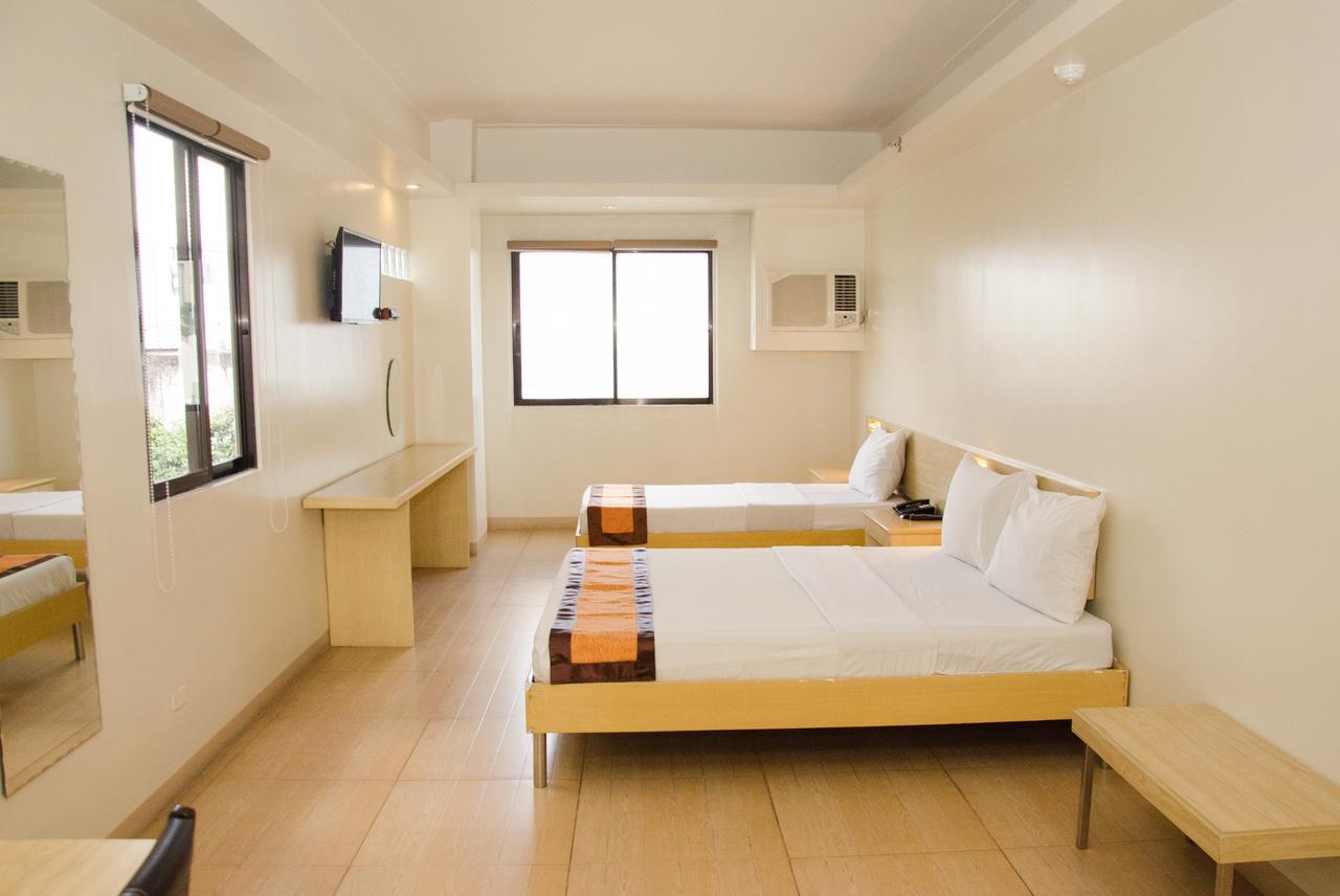 M Suites Hotel Makati City Ngoại thất bức ảnh