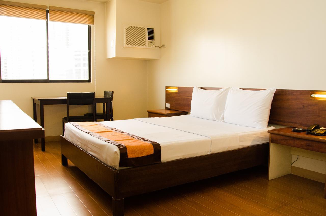 M Suites Hotel Makati City Ngoại thất bức ảnh