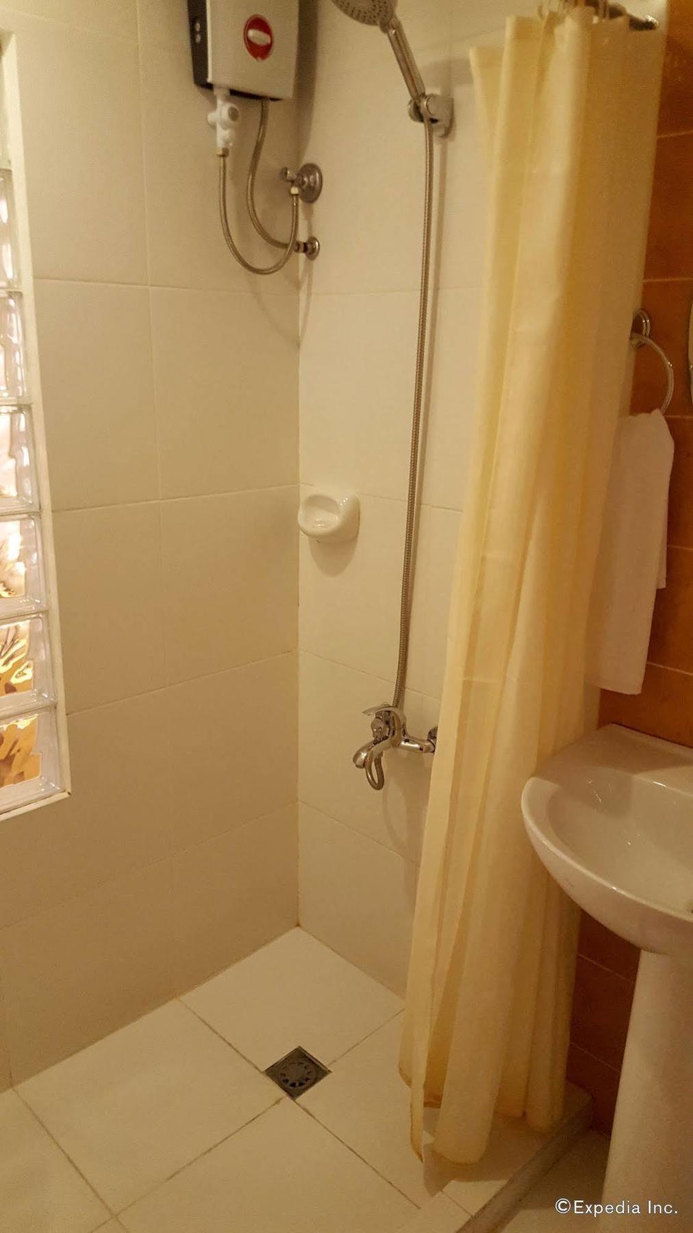 M Suites Hotel Makati City Ngoại thất bức ảnh