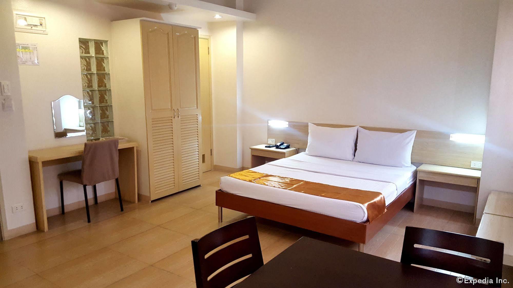 M Suites Hotel Makati City Ngoại thất bức ảnh
