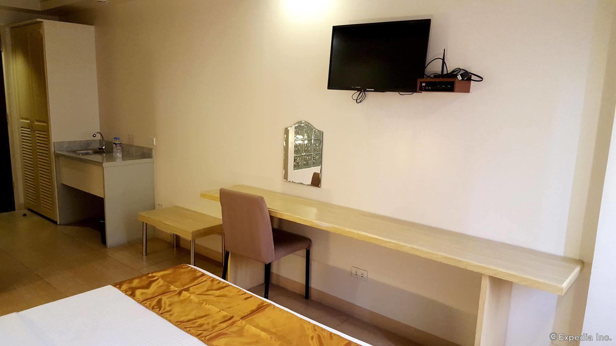 M Suites Hotel Makati City Ngoại thất bức ảnh