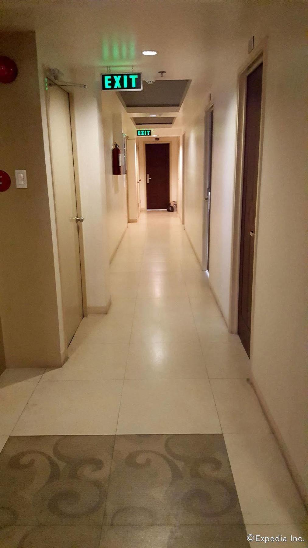 M Suites Hotel Makati City Ngoại thất bức ảnh